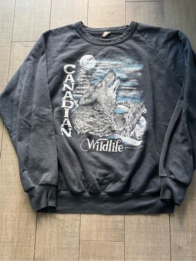 3 for $21- Canadian Wildlife Crewneck Sweatshirt - Navy Ft. Wolves Wildlife